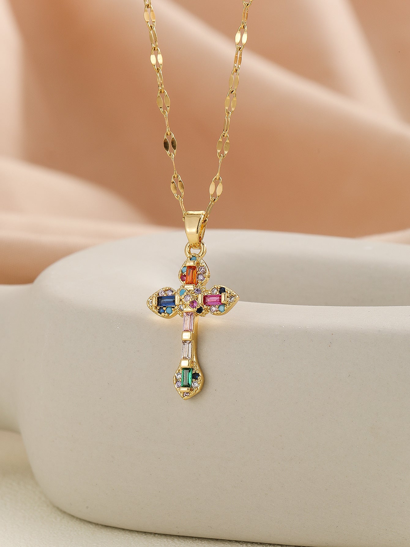 European and American style pendant Middle Eastern style unique design micro-painted colored zircon lip chain cross necklace